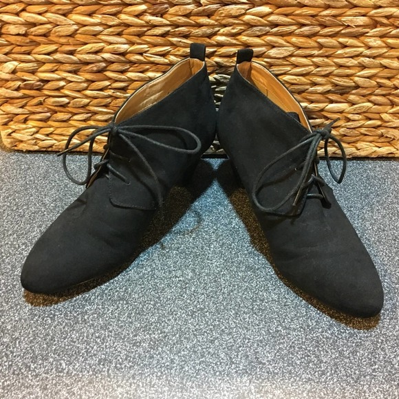 Comfortview Black Booties - Picture 1 of 8
